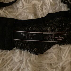 Victoria’s secret Bralette <3